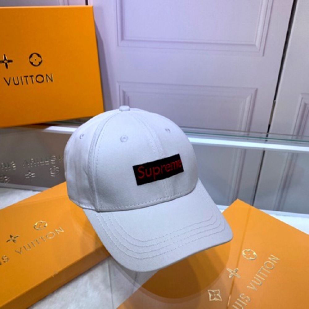 S*p*e hat
